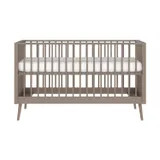 Europe Baby Evy Ledikant 70 x 140 cm Incl. Juniorzijde - Chestnut