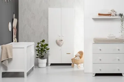 Europe Baby Sarah Ledikant 70 x 140 cm/Commode 3 Laden - Wit