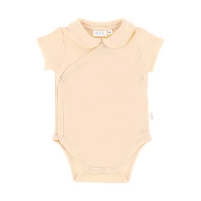 DAY Overslagromper Korte Mouw Ronde Kraag - Apricot