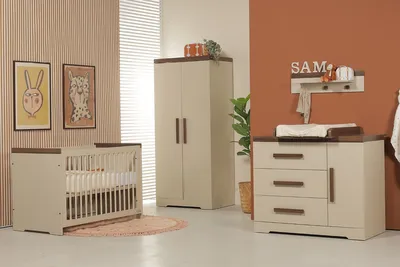 Interbaby Ledikant 70 x 140 Incl. Juniorzijde - Commode 3 Laden / 1 Deur - Hanglegkast 2 Deuren Pebble