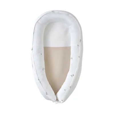 Noukie's F&O Babynestje Met Borduursel - Mousseline - Wit