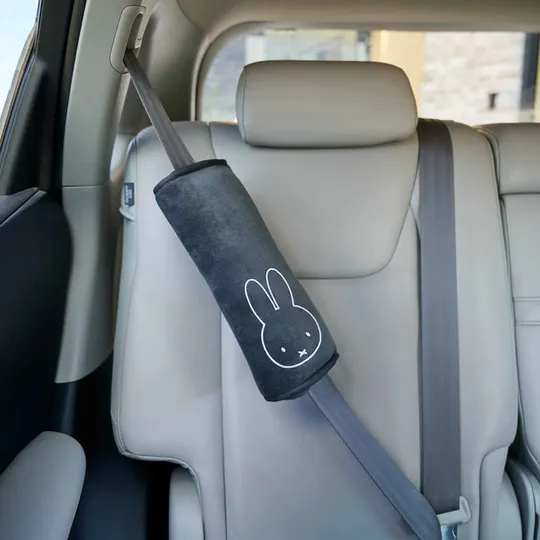 Dooky Autogordelkussen - Miffy - 29 cm