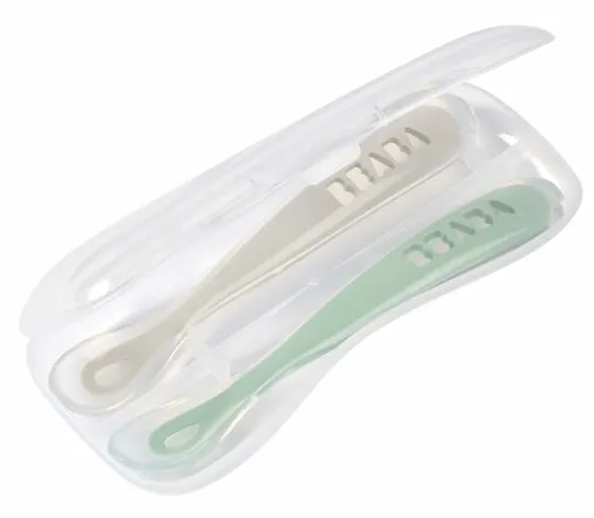 Béaba Siliconen Lepelset Met Reisetui - 2 Stuks - Duo Clay/Grijsgroen