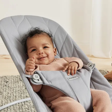 BabyBjörn Bliss Wipstoel - Geweven Kroonblad Quilt