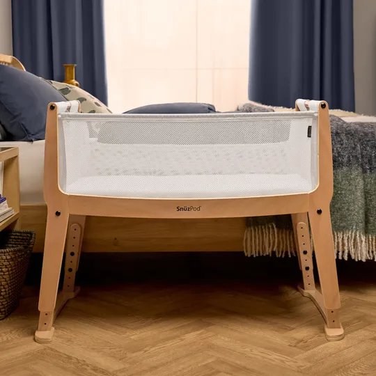 Snuz Bedside Crib SnuzPod Studio