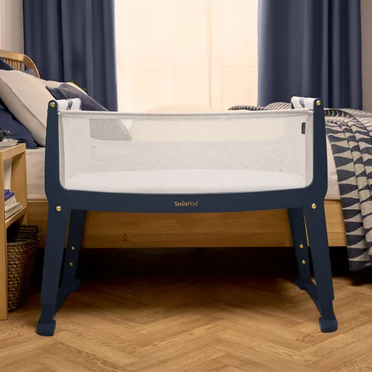 Snuz Bedside Crib SnuzPod Studio