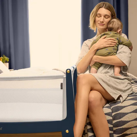 Snuz Bedside Crib SnuzPod Studio