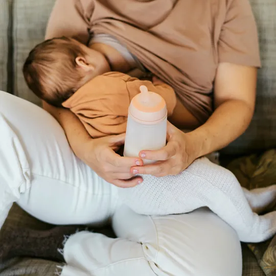 Suavinex Zero Zero Anti-Koliek Fles Borstvoeding - One Size - 180ml