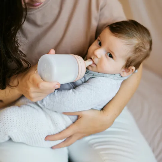 Suavinex Zero Zero Anti-Koliek Fles Borstvoeding - One Size - 180ml