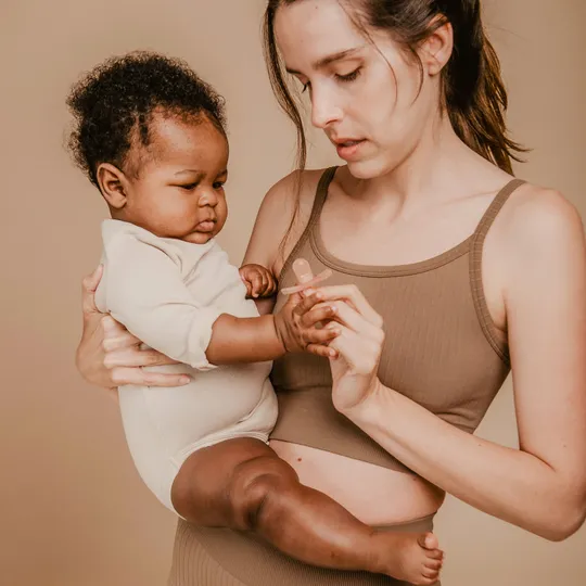 Suavinex Zero Zero Fopspeen Symmetrisch - 0/6 Mnd - Silicone - Medium