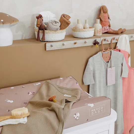 Meyco Aankleedkussen - 50 x 70 cm -  Forest Animals Sand