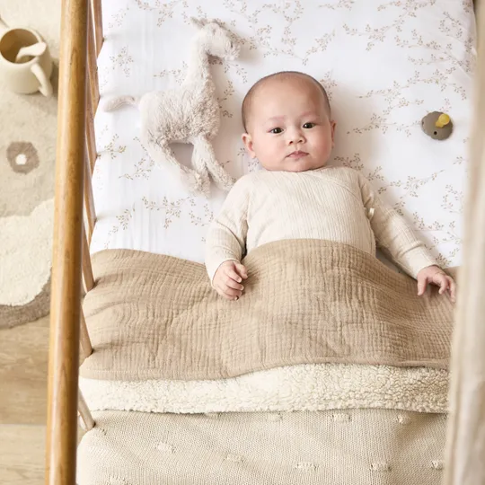 Meyco Baby Wiegdeken Teddy Knots Soft Sand 75 x 100 cm