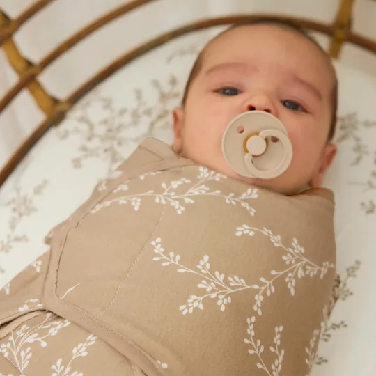 Meyco Baby SwaddleMeyco Inbakerdoek Gevoerd Branches Sand 0-3 Maanden