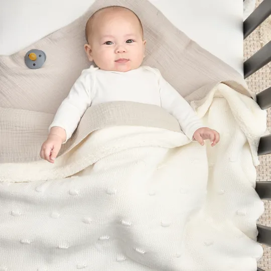 Meyco Baby Wiegdeken Teddy Knots Offwhite 75 x 100 cm