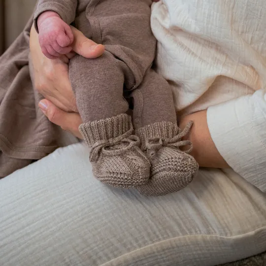 Lodger Slofjes Gebreid Met Kabel - 0-6 mnd