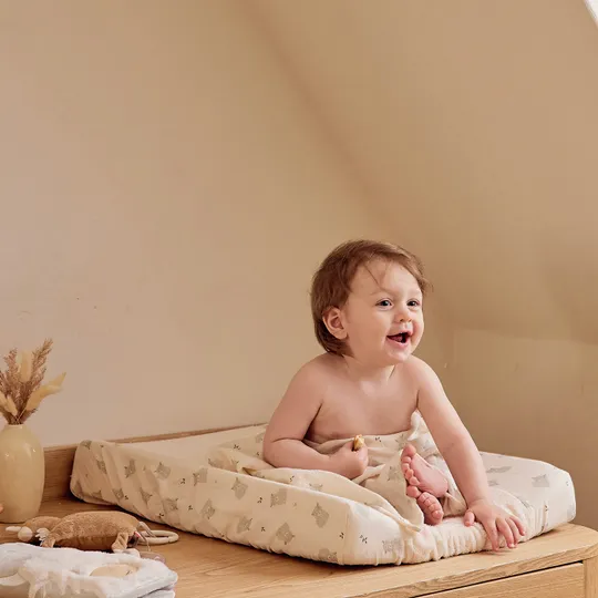 Noukie's F&O Aankleedkussen Hoes - Badstof - 45 x 67 cm - Wit 