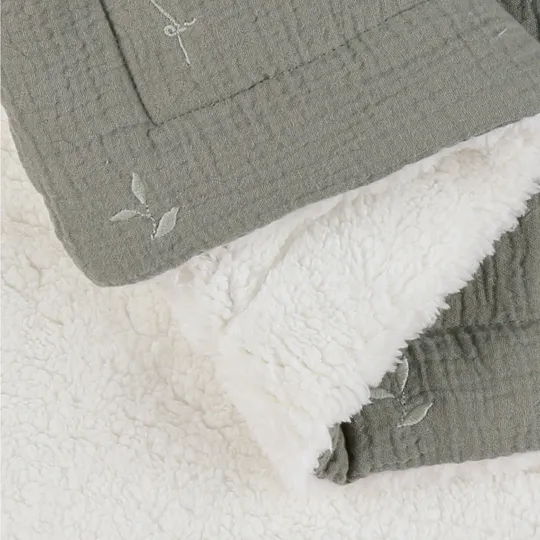 Noukie's F&O Deken - 75 x 100 cm - Mousseline/Sherpa