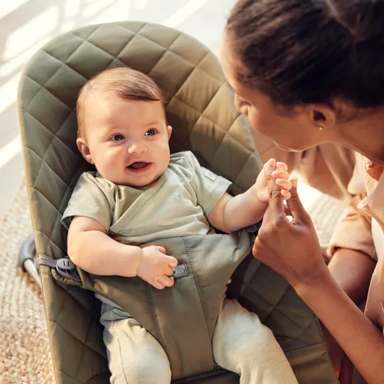 BabyBjörn Bliss Wipstoel - Geweven Klassiek Quilt