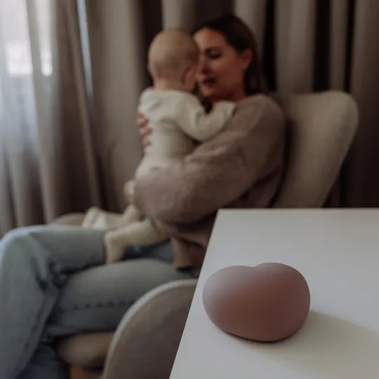 Flow Amsterdam Nursing Light Ruby