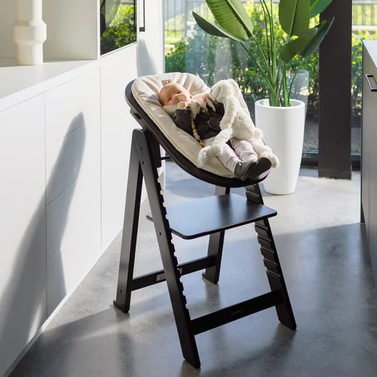 Kidsmill Up! Kinderstoel incl. Kunststof Babyset Zwart