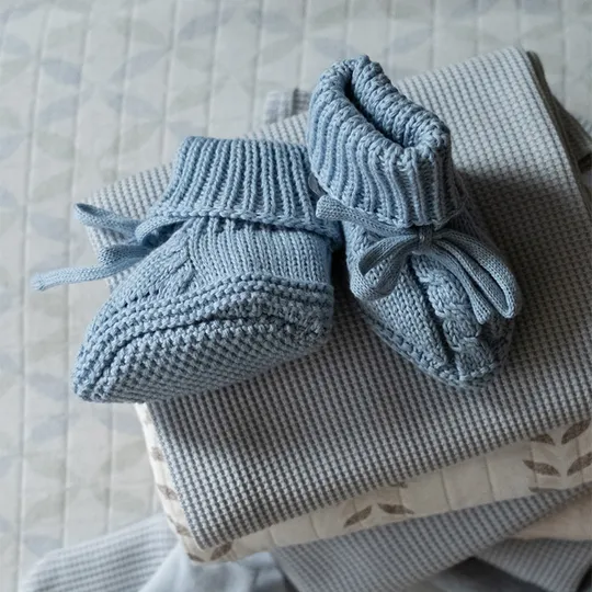 Lodger Gebreide Slofjes Met Kabel - Maat 0-6 Mnd - Blue Fogg