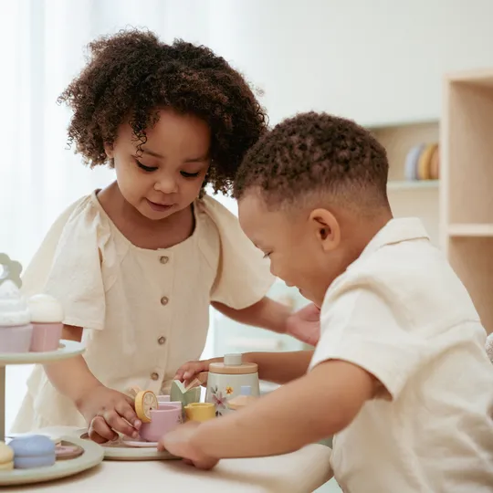 Little Dutch Theeservies – Hout