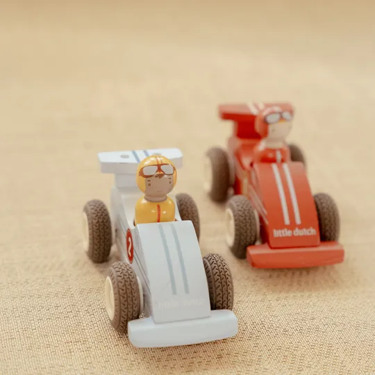 Little Dutch Pullback Racewagens Inclusief Pegdolls – Set van 2 – Hout 
