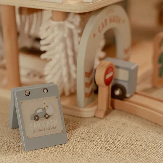 Little Dutch Garage – Hout