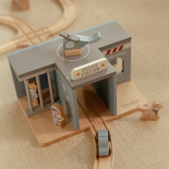 Little Dutch Politiebureau – Hout