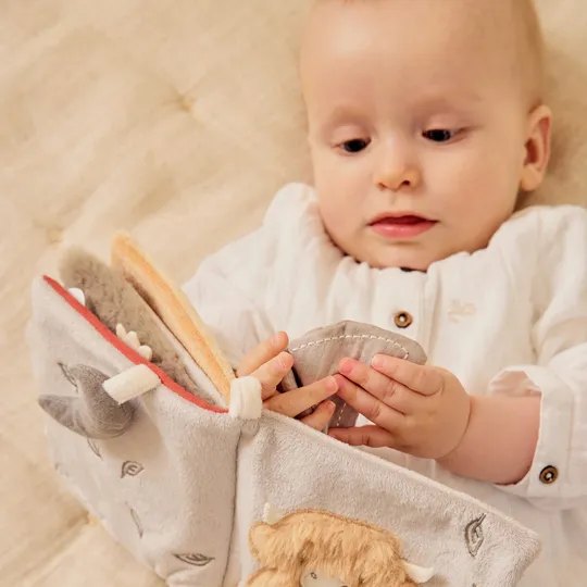 Noukie's F&O Activiteitenboek Stof - 20 x 20 cm