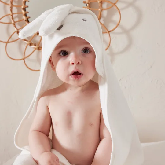 Noukie's B&M Badcape - Snow