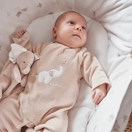 Noukie's B&M Pyjama - Fluweel - Beige Bali