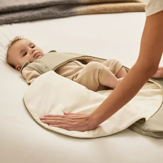 SnüzPouch Slaapzak - 0-6 Mnd - Sage Cross