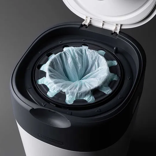 Tommee Tippee Twist & Click Starterpakket Luieremmer + 4 Refill