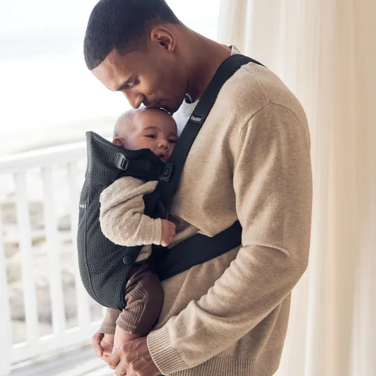BabyBjörn Mini Draagzak - 3D-Mesh