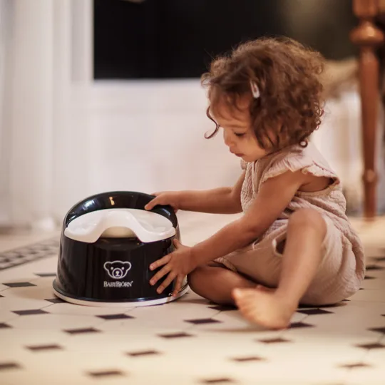 Baby Björn® Pienter Plaspotje - Zwart/Wit